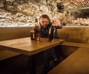 Edinburgh: Harry Potter Walking Tour + Whisky Tasting